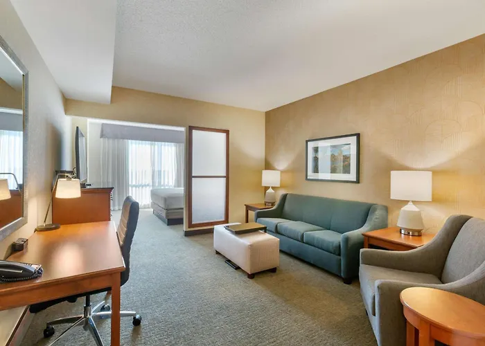 Hotel Drury Plaza Phoenix 4*