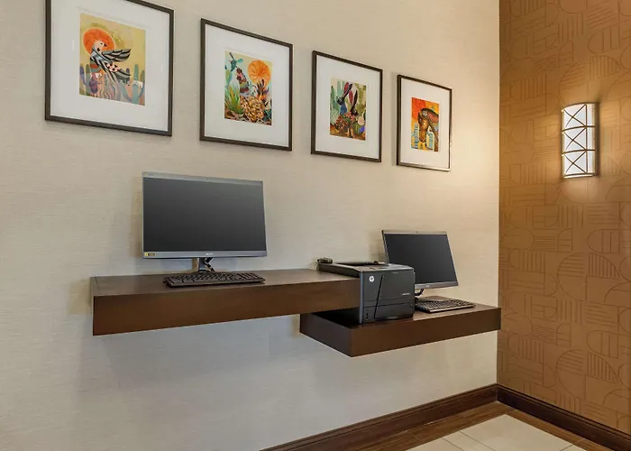 Hotel Drury Plaza Phoenix 4*