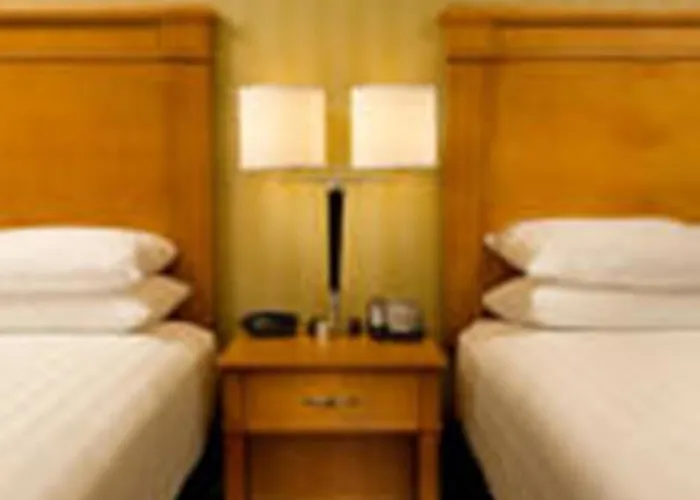 Hotel Drury Plaza Phoenix 4*